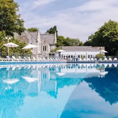 Cornwall family friendly villa with free use of Pool