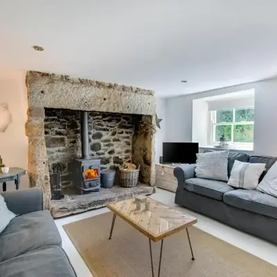 2 Bed in Breage oc-jobcot