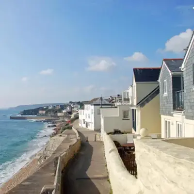 2 Bed in Porthleven oc-marin2