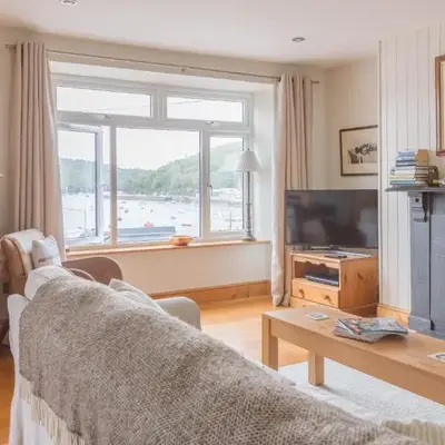 Castle House - Polruan