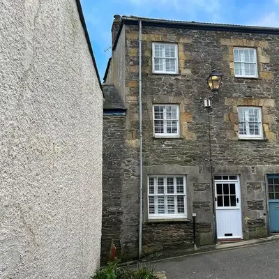 Ebb Tide - Fisherman's Cottage