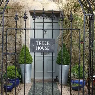 Truck House