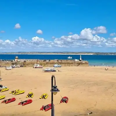 Premier 2 - Stunning Suite with Breathtaking Seaside Views