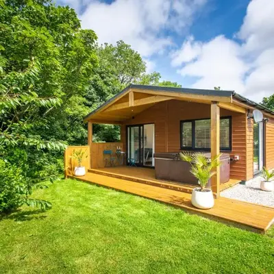 Maple Lodge
