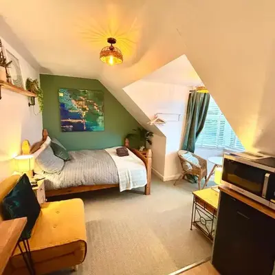 Seaview Surf Studios