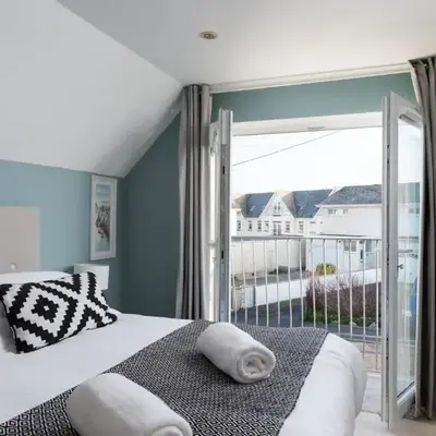 Family Home in Newquay Parking 3 mins to Beach