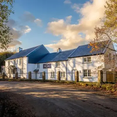 Lanreath Cottage with hot tub