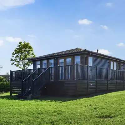 Sunshine Lodge