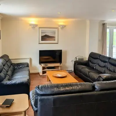 Atlantic Lodge - 4 Bedroom - Pool -Spa - Gym