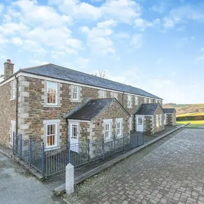 Green Acres Cottages