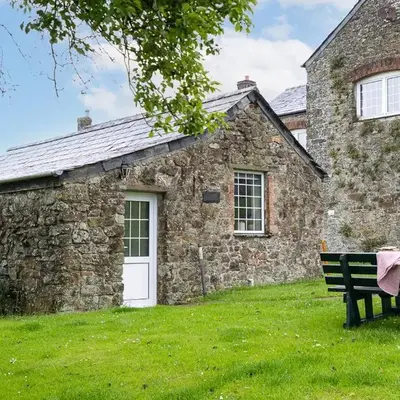 Fuchsia Cottage