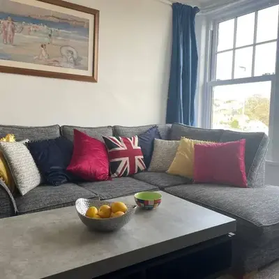 Cornwall Explorers Base 2 Bed City Apt