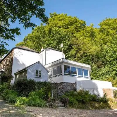 Atlantic House En-Suite Bedrooms 5 mins to Beach and Shops