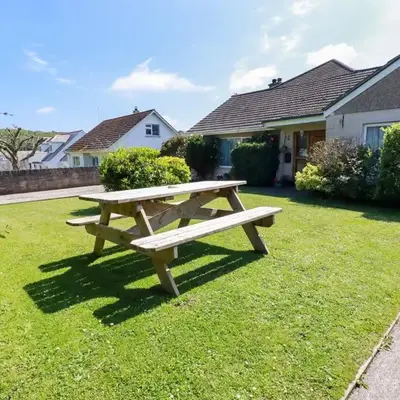 Summerfield Cottage