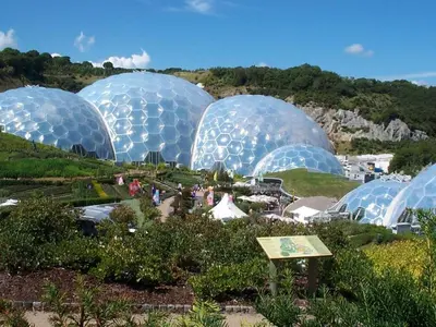 a group of domes in a garden in a field at Higher Kernick Stable in Bodmin