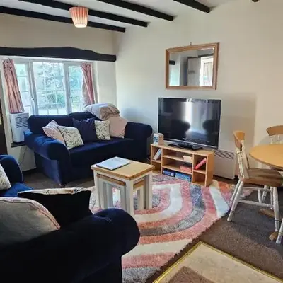 No 4 Trelawney Apartment - Onsite Bar - Restaurant - Horse Riding