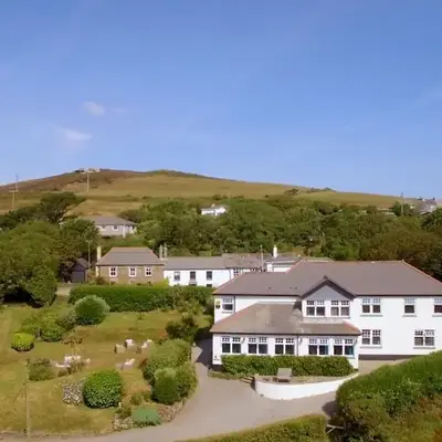 Beacon Country House B & B & Luxury Shepherd Huts