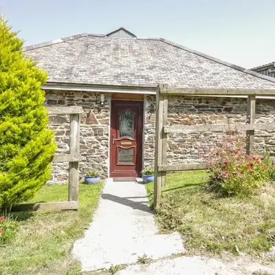 Garras Barn