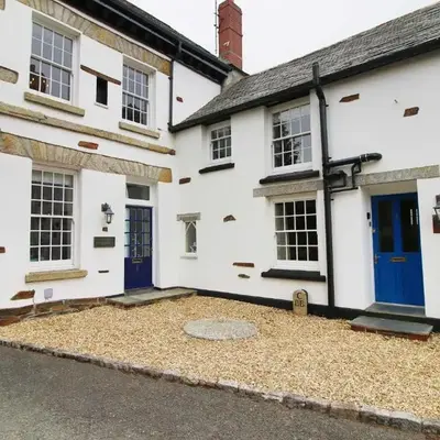 The Cornish Nook Beautiful Grade 2 Listed Building In Cornwall By STAE-Homes