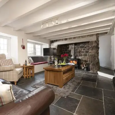 Dolor Cottage