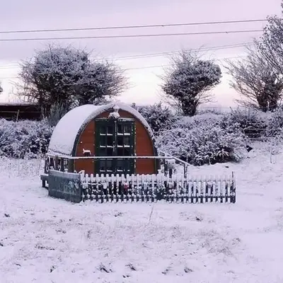 Glamping Pod in St Austell Sleeps 2 with Spa Pool