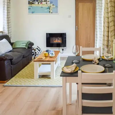 Honeysuckle Cottage