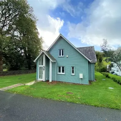 Trewhiddle Retreat V23 by Together Travel - Luxury 4-Bedroom Villa
