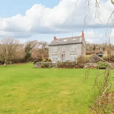 Treveddoe Farmhouse